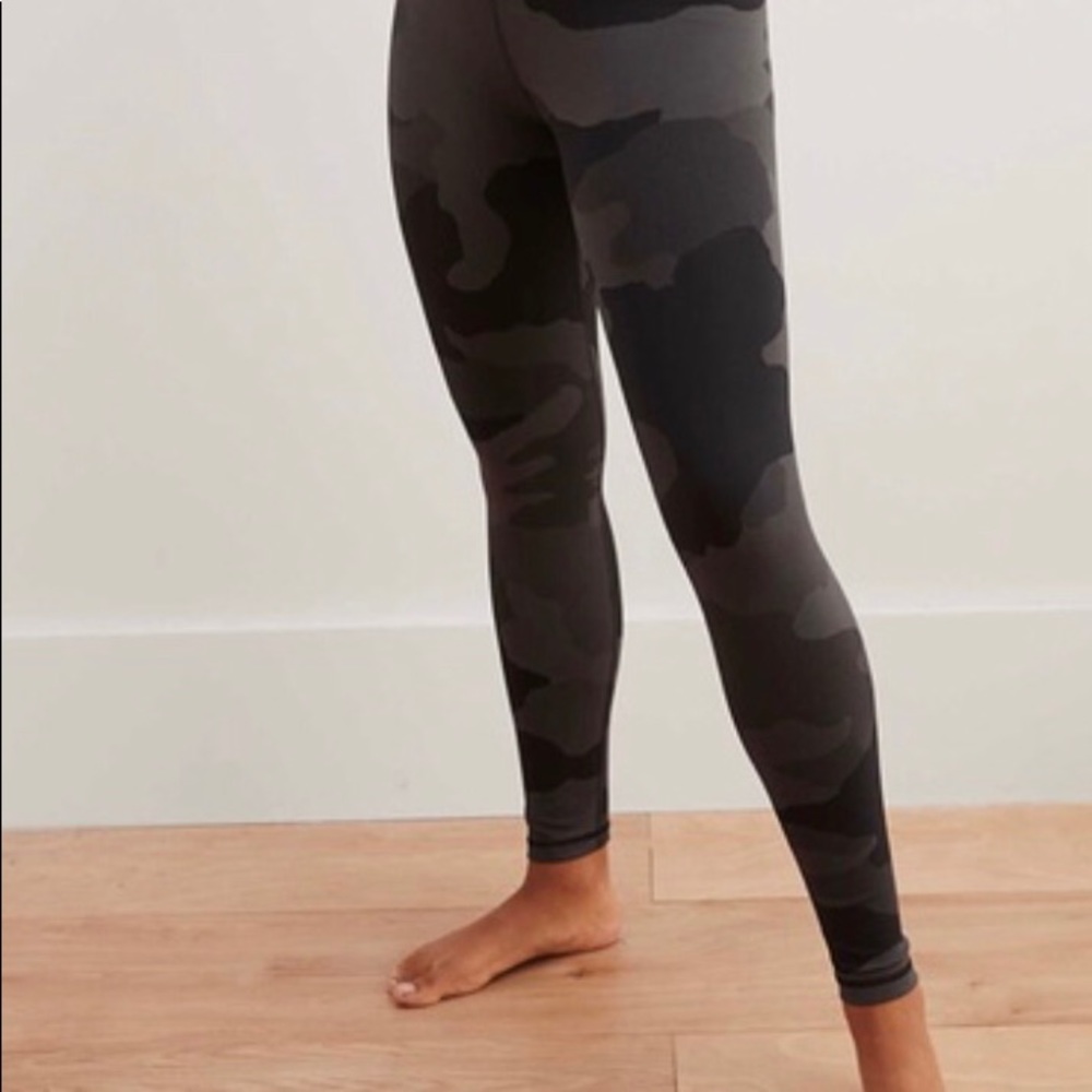 Aerie chill play move leggings